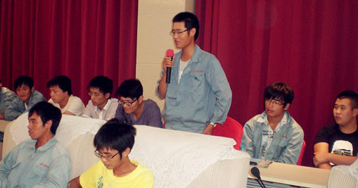 2011、2012年入職員工座談會(huì)在公司本部順利召開